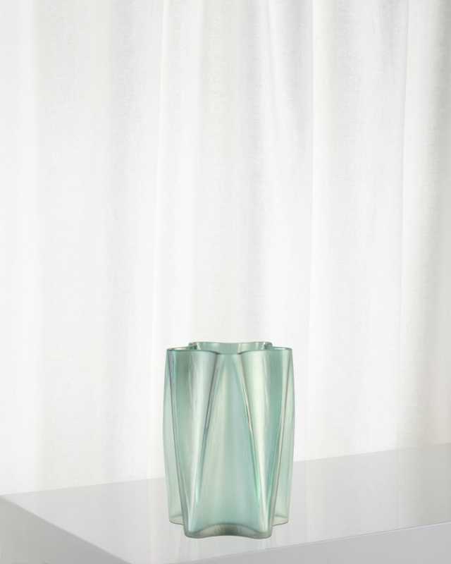 Hoku Vase, Medium